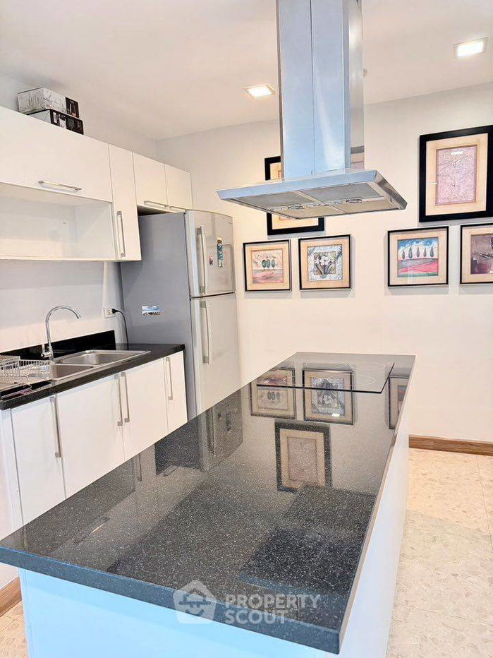 picture 3-BR Condo at Nusasiri Grand Condominium near BTS Ekkamai (ID 2325049) - 23/30