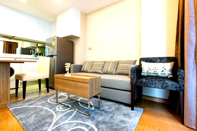 Condos for sale BTS Nana : Inter Lux Premier Sukhumvit 13