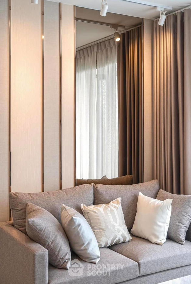 picture 2-BR Condo at Rhythm Sukhumvit 42 near BTS Ekkamai (ID 1930618) - 3/22