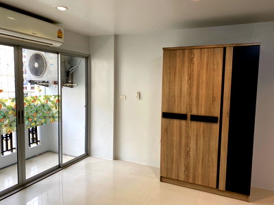 Condos for rent Rattanathibet Road : The Square Bang Yai B1 condominium for rent