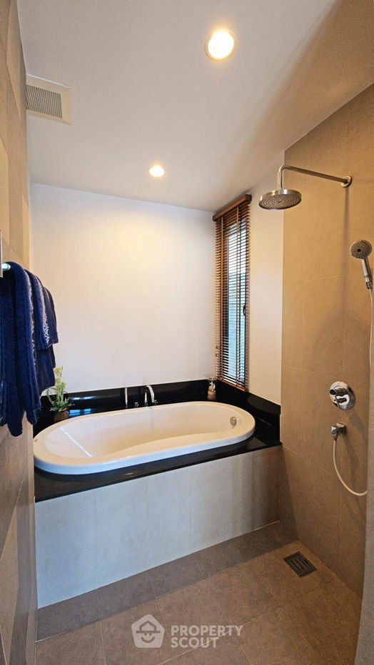 picture 3-BR Villa at Tanode Estate close to Laguna (ID 1267623) - 5/13