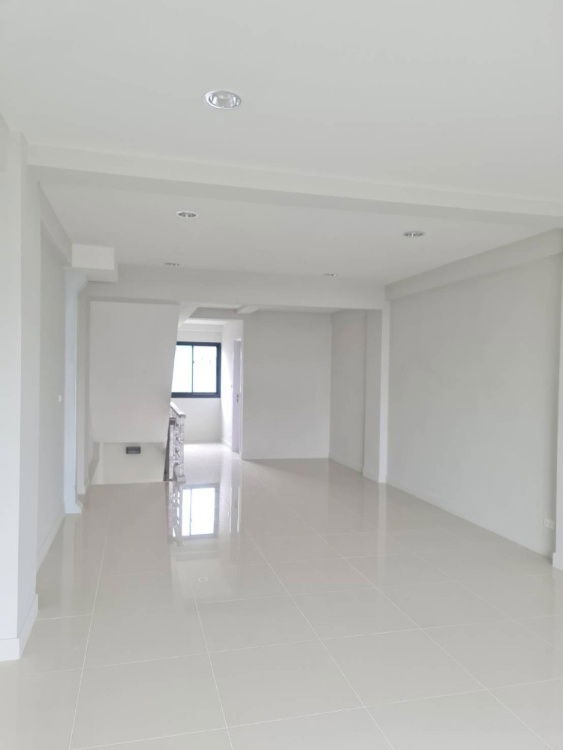 picture WS4491 The Master On Nut-Pattanakarn 💰 Rent: 65,000 baht/month 🚆 Near BTS On Nut - 5/8