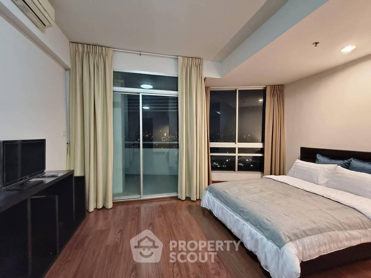 รูป คอนโด สตูดิโอ ที่ เดอะ เซสท์ ลาดพร้าว คอนโดมิเนียม ใกล้ MRT ลาดพร้าว (ID 2051729) - รูปที่ 1/8