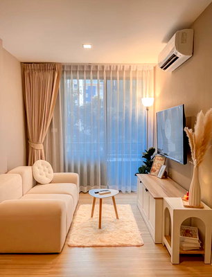 Condos for rent : Metro Luxe. 1bed 37sqm. Line id: @pfagent