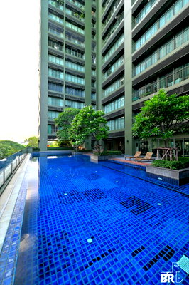 ขายคอนโด : ✨ ราคาพิเศษ! ห้ามพลาด ทำเลดี Noble Solo ใกล้ BTS ทองหล่อ