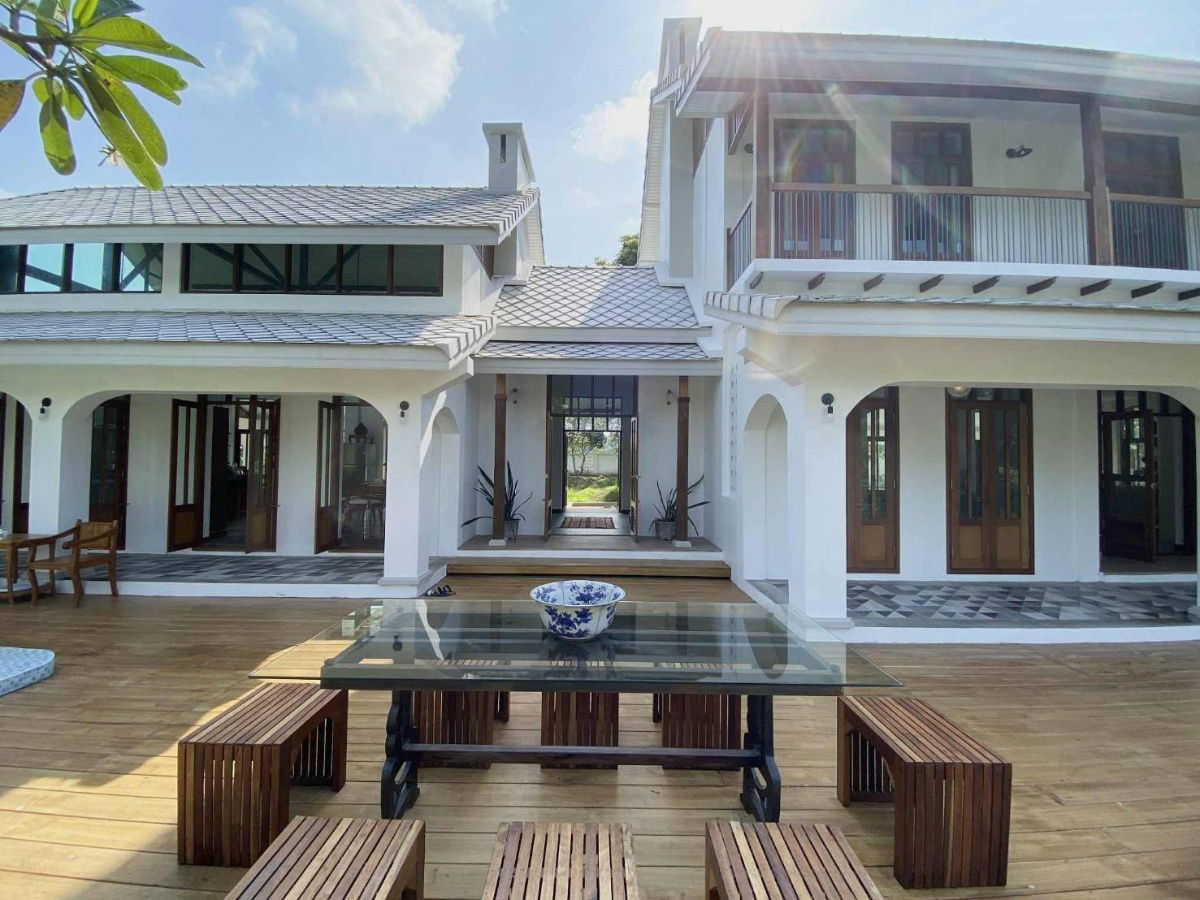 รูป ขายบ้าน สไตล์โคโลเนียลผสมล้านนา อ.แม่ริม จ.เชียงใหม่ พร้อมสระว่ายน้ำส่วนตัว T.0946511456 - รูปที่ 1/24