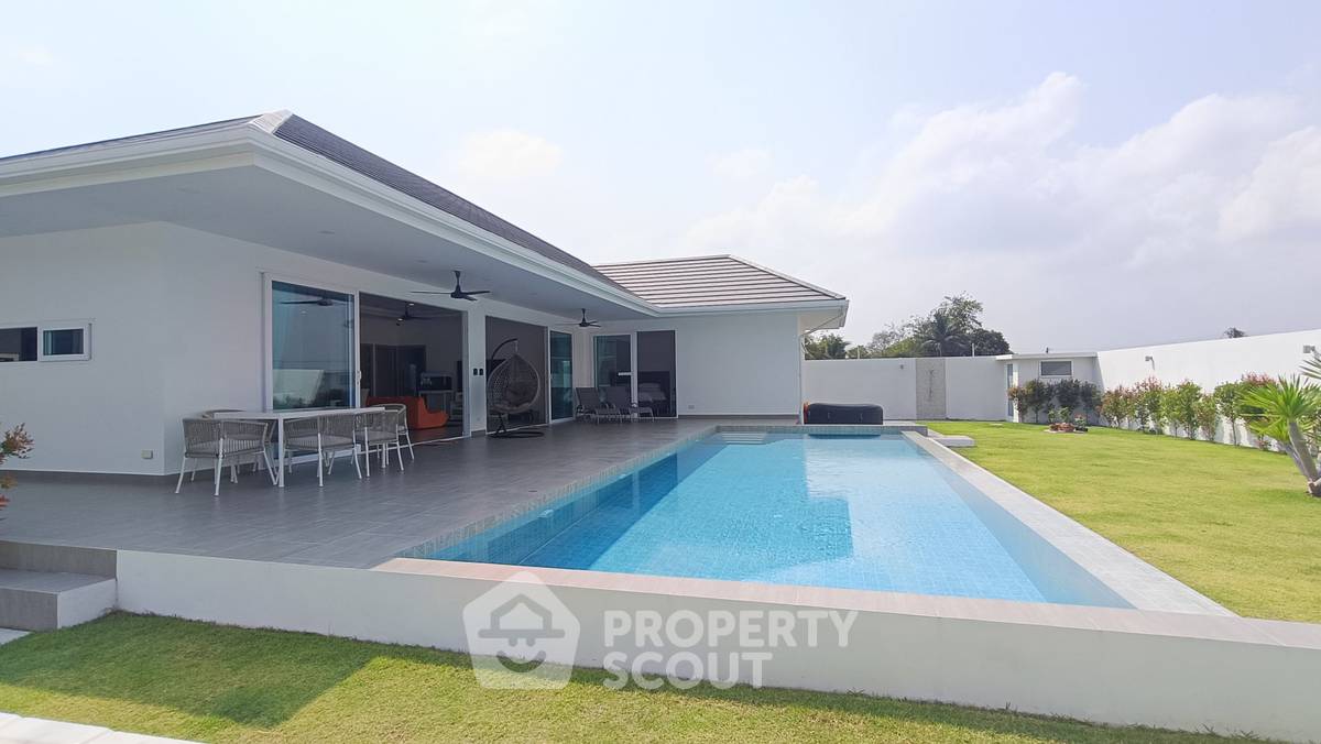 รูป วิลล่า 4-ห้องนอน ใน หินเหล็กไฟ (ID 2033609) - รูปที่ 6/30