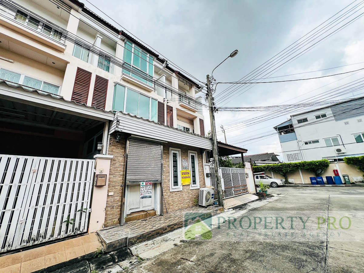 รูป ขาย บ้าน ธนาภิรมย์ ศรีนครินทร์ วงแหวน ทาวน์เฮาส์ 3 ชั้น 4 ห้องนอน 23 ตรว 168 ตรม ราคาถูกมาก ใกล้ MRT ศรีเทพา เทพารักษ์ ด่านสำโรง : SL25S-020 - รูปที่ 20/21