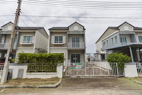 HOME for sale  Lat Sawai Lam Luk Ka Pathumthani