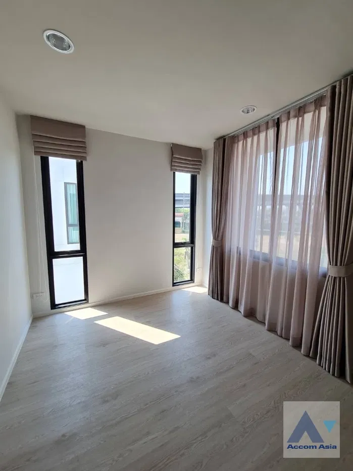 รูป 🔼🔽 AccomA 📩  3 BR Townhouse @Nue Connex Don Mueang (AA41866) - รูปที่ 11/13