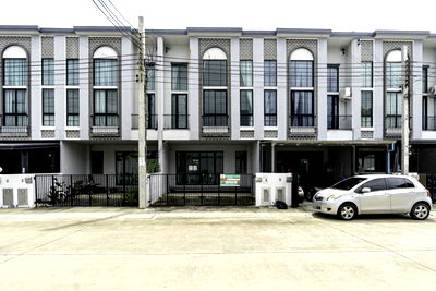 Townhouses for sale Samut Prakarn : TOWN_HOUSE for sale  Ban Khlong Suan Phra Samut Jadee Samut Prakarn