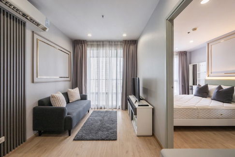 ให้เช่าIDEO สาทร–ท่าพระ | 31 ตร.ม. ห้องมุมห้องใหม่สวยตามรูป เดิน 320 ม. ถึง BTS จุดเดสาทร / มี 7-Eleven หน้าโครงการ / เชื่อมรถไฟฟ้าสะดวก