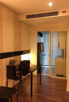 For Rent Condo THE ROOM SUKHUMVIT 62 Building B, Floor 14,1 bed room, Room size 45 sqm