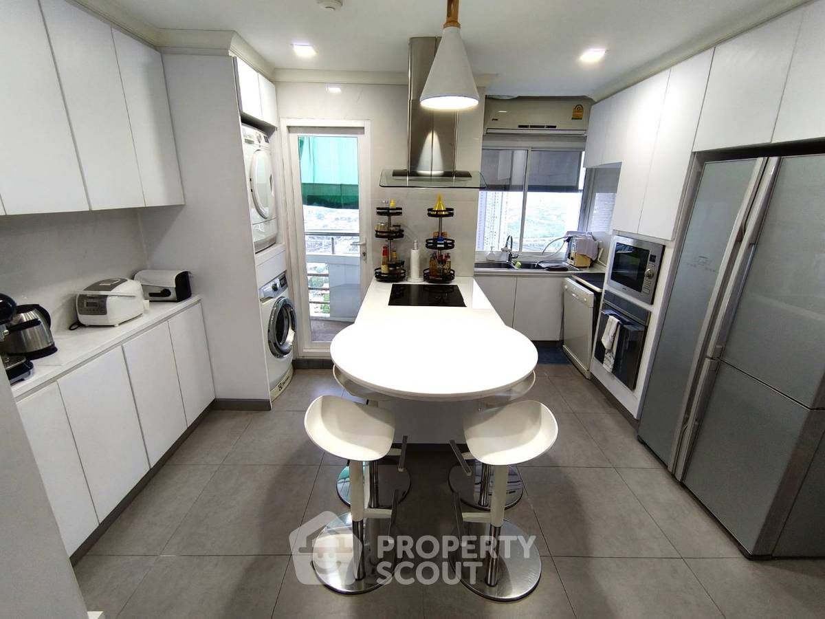 รูป คอนโด 3-ห้องนอน ที่ ฟลอร่าวิลล์ คอนโดมิเนียม ใกล้ ARL หัวหมาก (ID 1541842) - รูปที่ 3/9