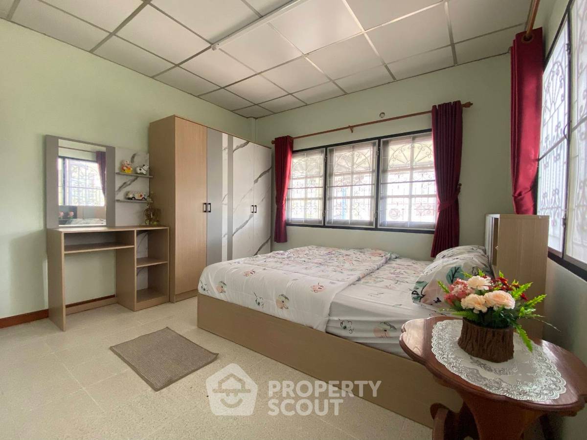 รูป บ้าน 3-ห้องนอน ใน สัตหีบ (ID 2332325) - รูปที่ 4/10