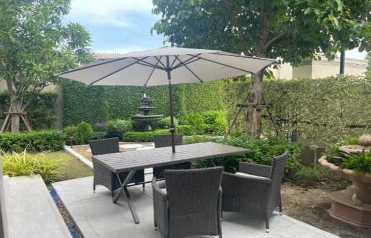 4-bed house for rent, 291 sqm, 108 sq wah, Nantawan Ramintra - Paholyothin 50
