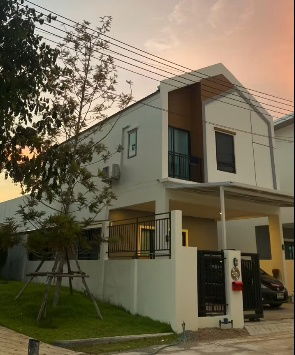 รูป บ้านแฝด (ติดกันแค่ห้องน้ำด้านล่าง) - รูปที่ 1/22