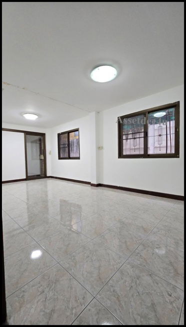 รูป AH609 ให้เช่าบ้านเดี่ยว เสนานิเวศน์1 บ้าน 6 ห้องนอน ไม่มีเฟอร์นิเจอร์ - รูปที่ 4/10