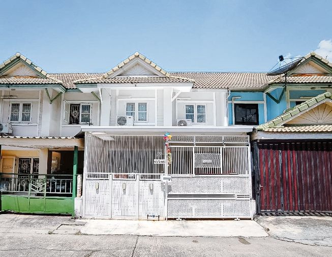 ✨ บ้านพฤกษา บี รังสิต-คลองสาม ทาวน์เฮ้าส์รีโนเวทใหม่ 1.49 ล้านเท่านั้น!  สวยเทียบมือหนึ่ง พร้อมลากกระเป๋าเข้าอยู่ หน้าบ้านหันทิศใต้รับลมเย็นตลอดวัน 