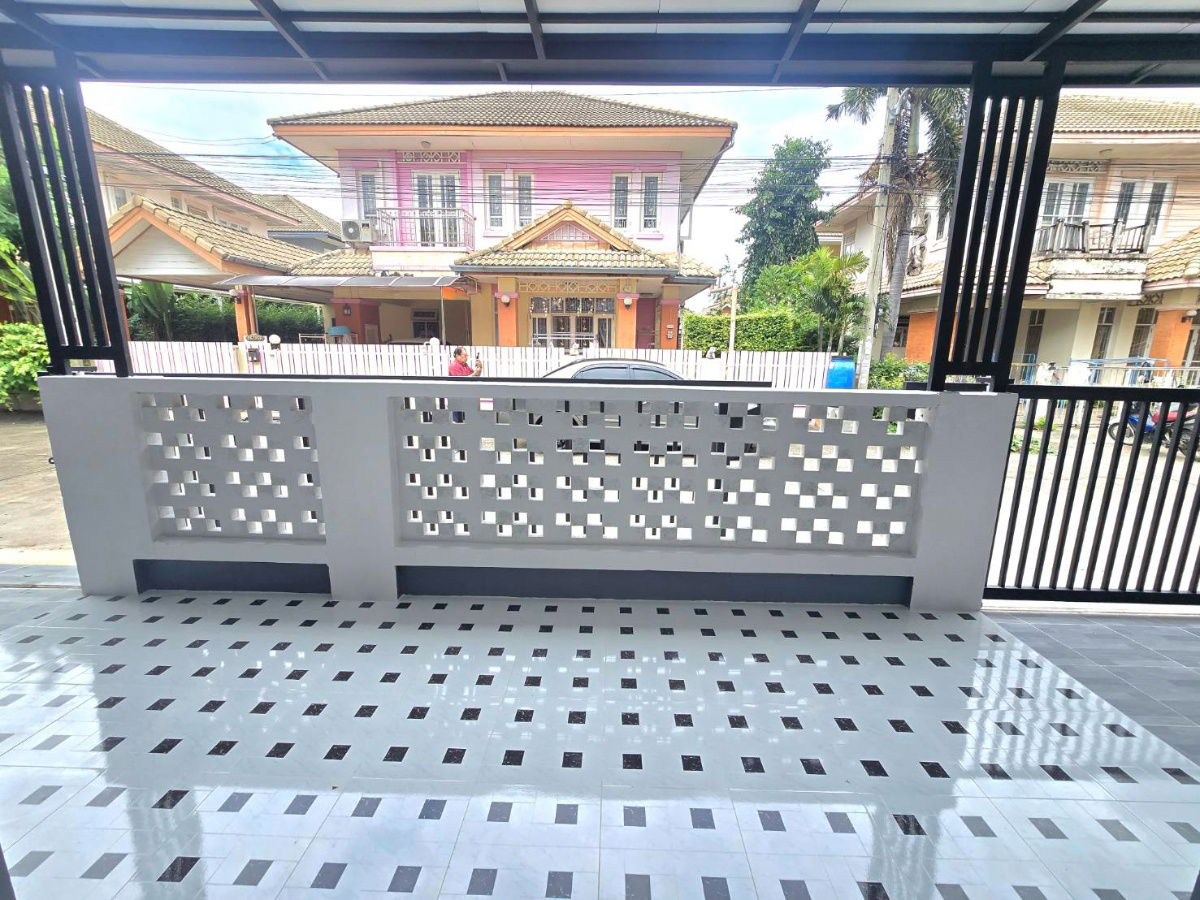 รูป บ้านเดี่ยว แต่งใหม่ กว้างขวาง ราคาถูก หมู่บ้าน วรางกูล ลำลูกกา เลียบคลอง 3 ถนนชลมาร์คพิจารณ์ เ - รูปที่ 20/48