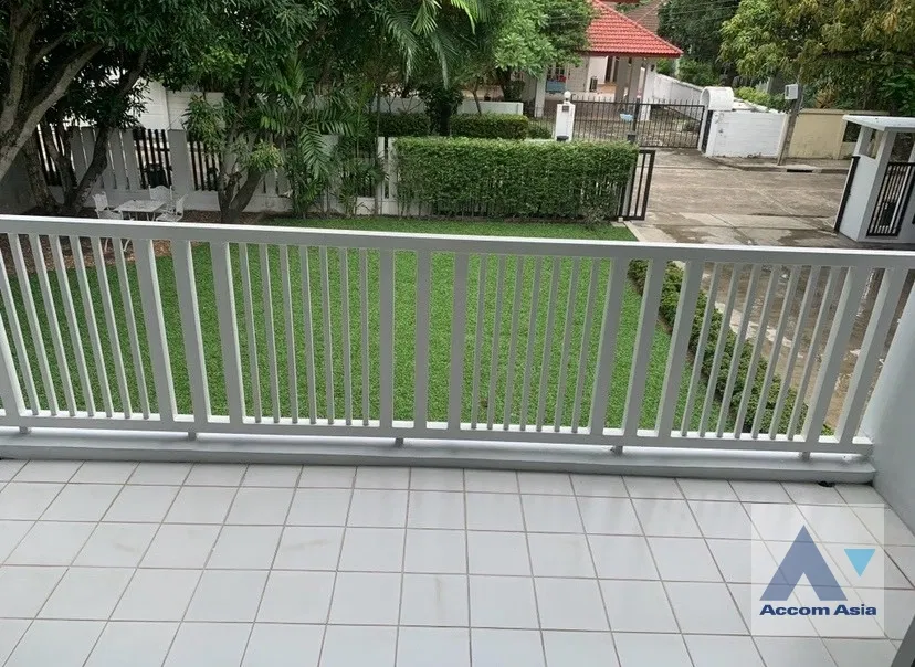 picture 🔼🔽 AccomA 📩 3 BR House @Panya Pattanakarn Village (AA26814) - 11/19