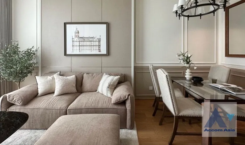 picture 🔼🔽 AccomA 📩  2 BR Condominium @28 Chidlom (AA37133) - 1/10