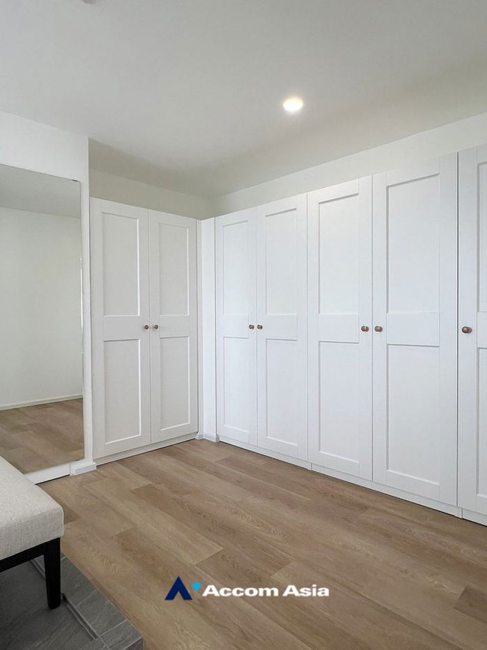 picture 🔼🔽 AccomA 📩  3 BR Condominium @ICON I (AA35122) - 11/17