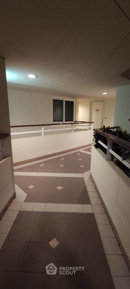 รูป คอนโด 1-ห้องนอน ที่ บ้านสิริ สาทร คอนโดมิเนียม ใกล้ MRT คลองเตย (ID 1224404) - รูปที่ 15/18