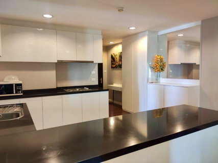 Corner Unit! Large Room with 5 Parking Spaces! Condo for Sale – Belle Grand Rama 9 (Belle Avenue) 2 Bedrooms, 2 Bathrooms, 95.38 sq.m.
