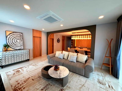 เช่าบ้านเดี่ยว นิคมบางปู : FOR Rent Luxury House Centro bangna near MEGA Bangna