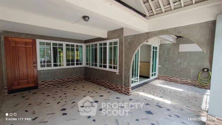 3-bed house for rent, 150.2 sqm, 42.5 sq wah, Khlong Toei