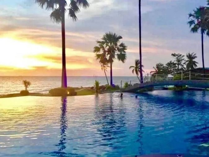 คอนโดสุดหรูติดหาดวงศ์อมาตย์ เดอะปาล์ม คอนโดติดชายหาดไม่มีถนนคั่นกลาง โควต้าต่างชาติ วิวทะเล