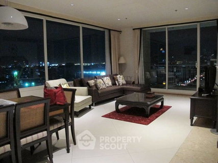 รูปภาพ 2-BR Condo at The Empire Place near BTS Saint Louis (ID 509887)