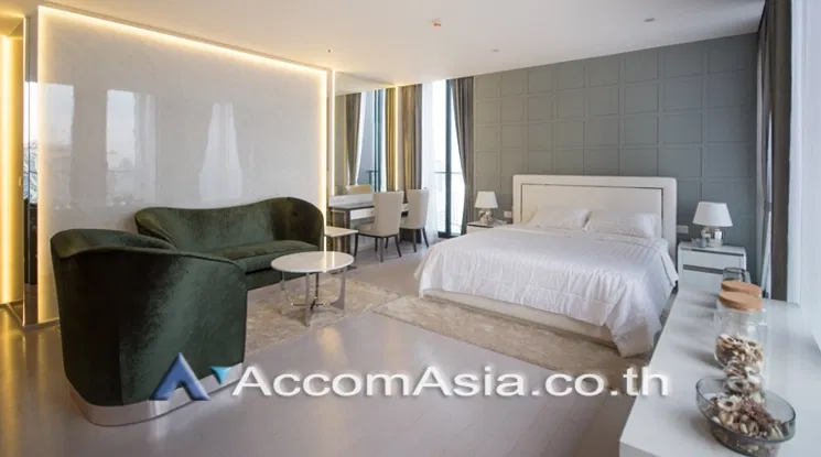 รูป 🔼🔽 AccomA 📩 Duplex Condo 3 BR Condominium @Noble Ploenchit (AA21746) - รูปที่ 18/20