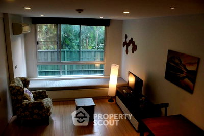 Condos for rent : 2-BR 55 Sqm Low Floor Tree Condo Sukhumvit 42 Near BTS Phra Khanong (ID 511184)