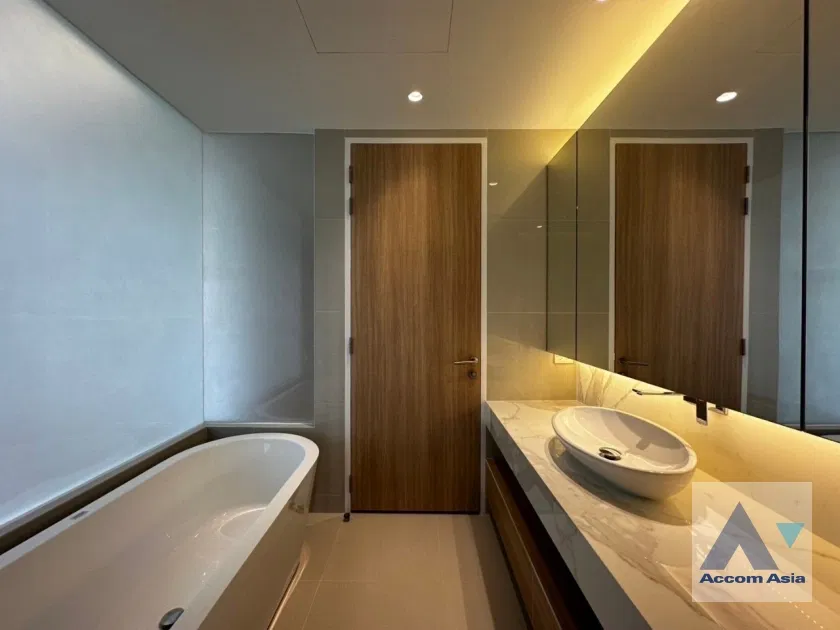 picture 🔼🔽 AccomA 📩  2 BR Condominium @Domus 16 (310245) - 10/13