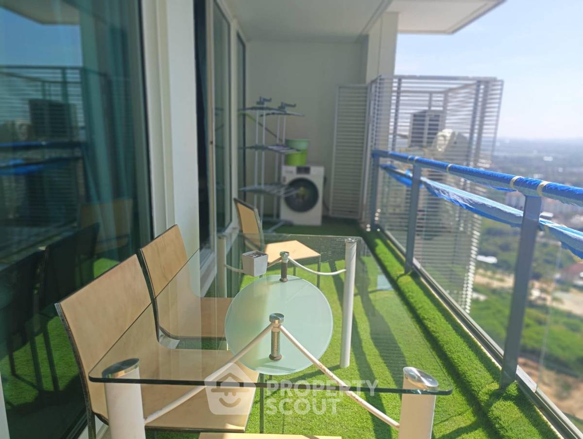picture 1-BR Condo at Reflection Jomtien Beach Pattaya close to Pattaya (ID 1914329) - 5/11