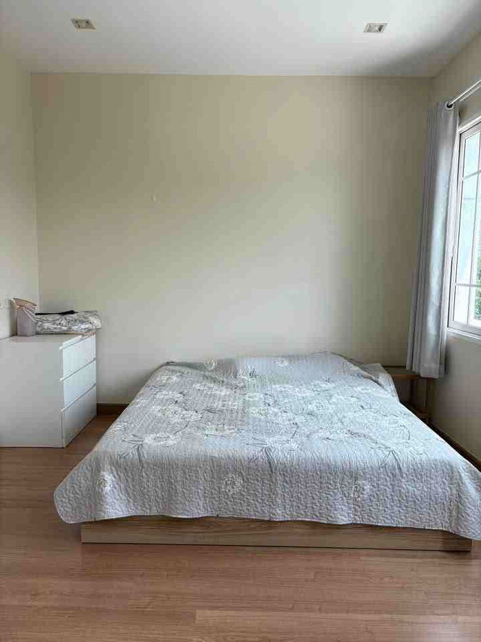 รูป 1  B1012 ให้เช่าทาวน์โฮมหลังมุม โกลเด้นทาวน์ 3 บางนา–สวนหลวง ติดถนนเลียบมอเตอร์เวย์ ใกล้ Mega Bangna - รูปที่ 7/11