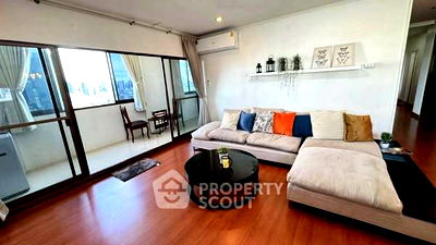 คอนโดให้เช่า : คอนโด 3-ห้องนอน ที่ ศรีวรา แมนชั่น คอนโดมิเนียม 1 ใกล้ MRT ศูนย์วัฒนธรรมแห่งประเทศไทย (ID 2332653)