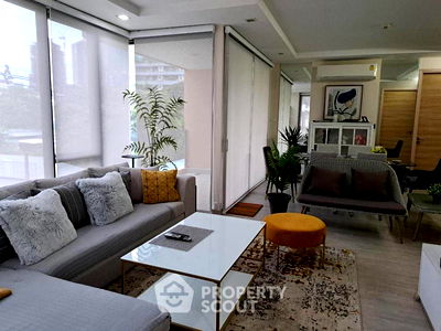 คอนโด ถนนเพลินจิต : คอนโด 2-ห้องนอน ที่ โอทู ฮิป คอนโดมิเนียม ใกล้ BTS เพลินจิต (ID 2069641)