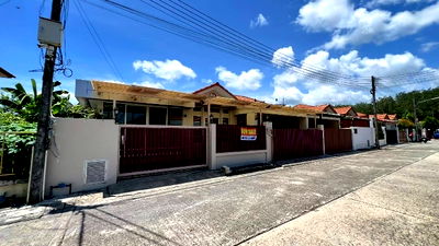 Twin houses for sale Phuket : Corner semi-detached house for sale in Phuket Village, Thalang Villa
