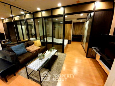 Condos for rent : 1-BR Condo at Nusasiri Grand Condominium near BTS Ekkamai (ID 878379)