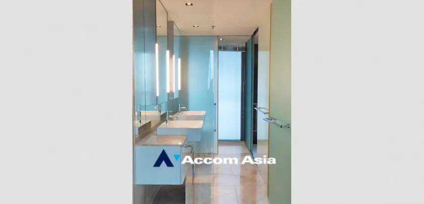 รูป 🔼🔽 AccomA 📩 Modern condo with sleek design and city view in Sathorn (AA32805) - รูปที่ 7/7