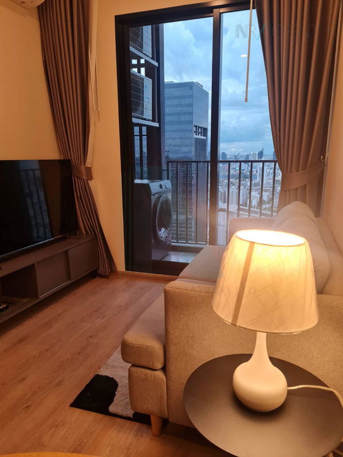 รูป 🔺 ให้เช่าคอนโด นิว ดิสทริค อาร์ 9 อาคาร 1 ชั้น 39 1 ห้องนอน ขนาด 26 ตรม ใกล้ MRT พระราม 9 - รูปที่ 2/8