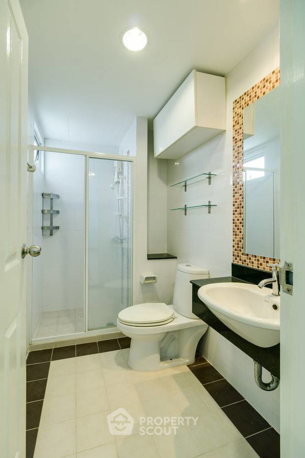 picture 2-BR Condo at The Link Sukhumvit 64 near BTS Punnawithi (ID 380966) - 11/12