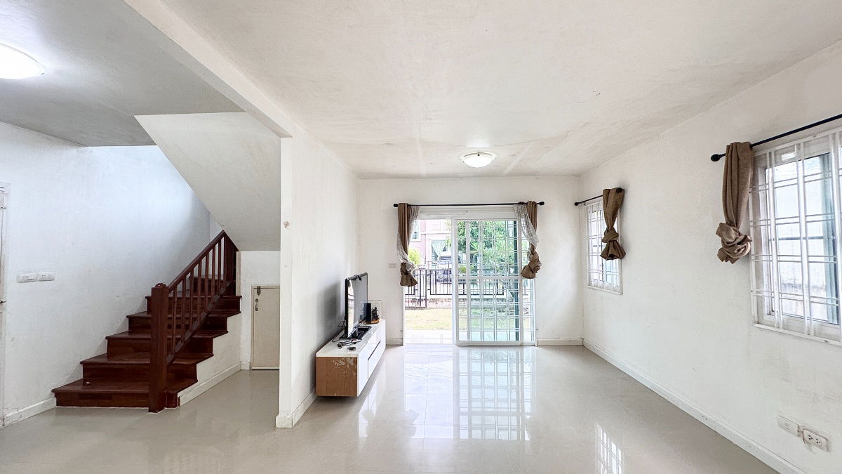 รูป ขายด่วน พร้อมโอน!! ราคา 3.69 ล้าน  ทำเลติดถ.บางขุนเทียนชายทะเล ใกล้ธรรมชาติ อากาศดี บรรยากาศเงียบสงบ - รูปที่ 2/19