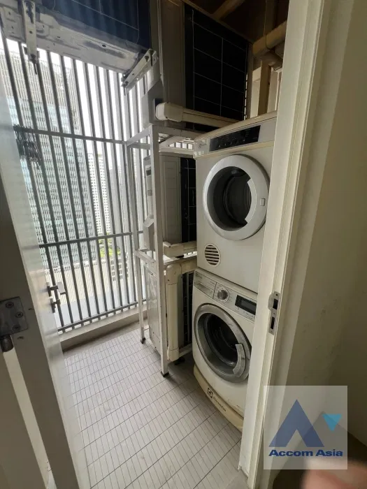 รูป 🔼🔽 AccomA 📩 Duplex Condo 2 BR Condominium @The Room Sukhumvit 21 (13001650) - รูปที่ 17/17