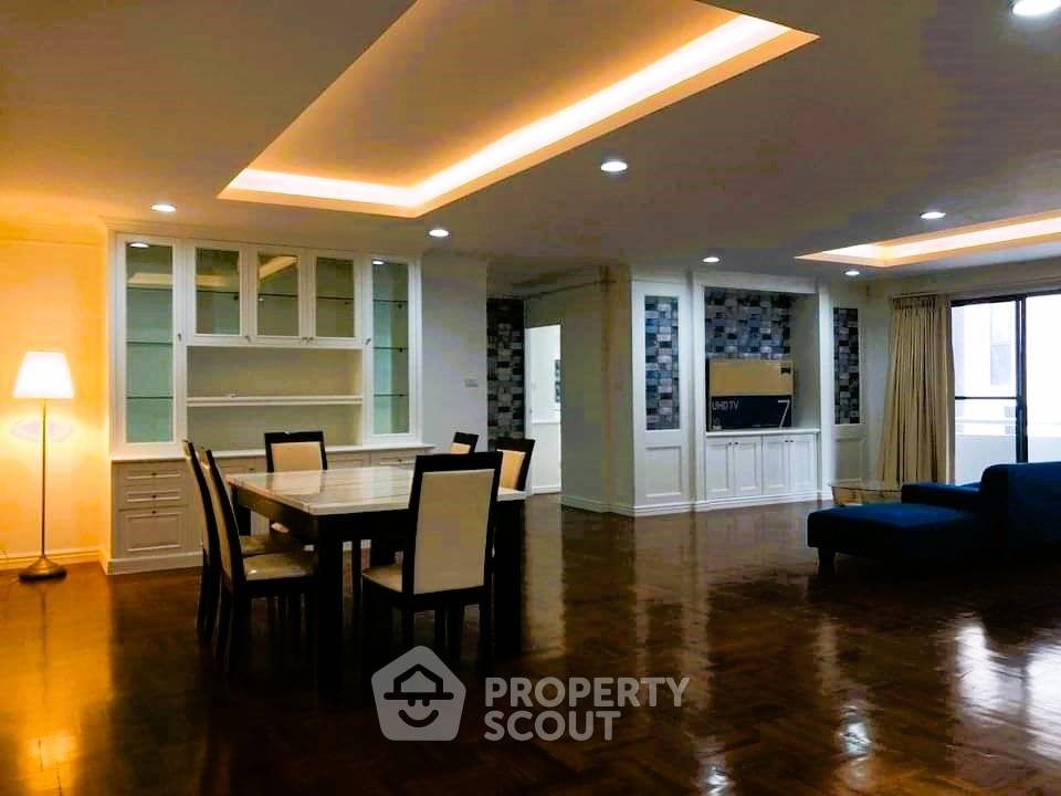 รูป ราคาน่าสนใจ 2 ห้องนอน 175 ตร.ม. Le Premier 1 Condominium ใกล้ MRT สุขุมวิท (ID 1837476) - รูปที่ 3/13