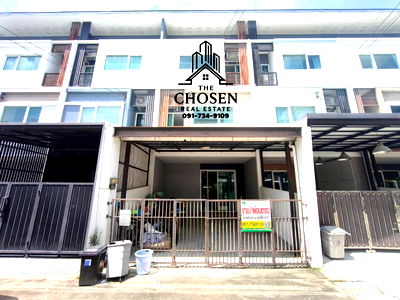 Townhouses for sale : 3-storey townhouse for sale, Patio Bangna-Wongwaen, beautiful house, built-in throughout, ready to move in – great price
