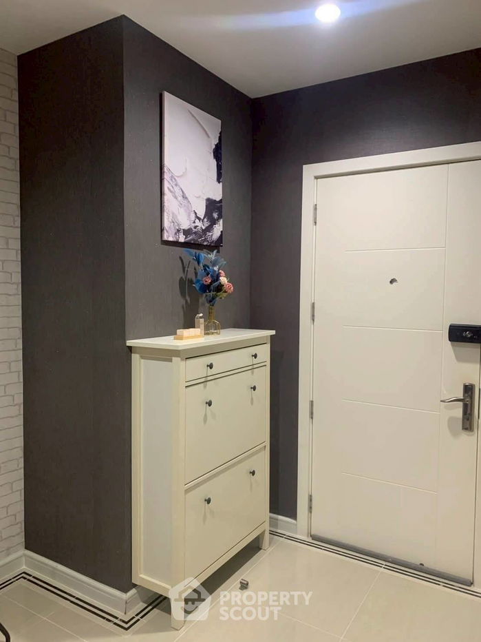 picture 1-BR Condo at T.c. Green Rama 9 near MRT Phra Ram 9 (ID 2326915) - 9/16